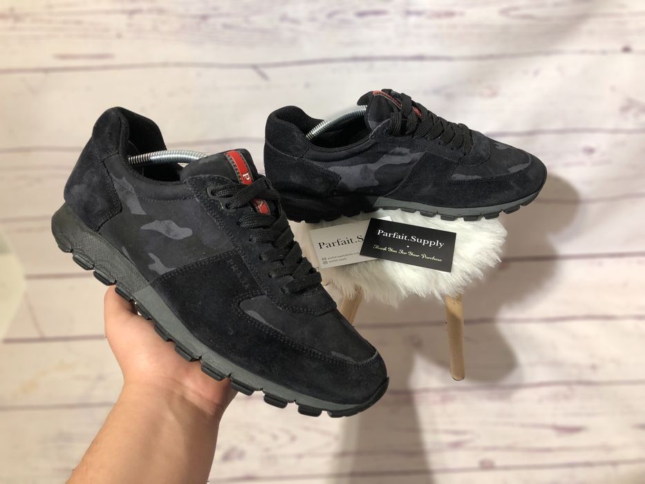 Prada runners camo outlet blue