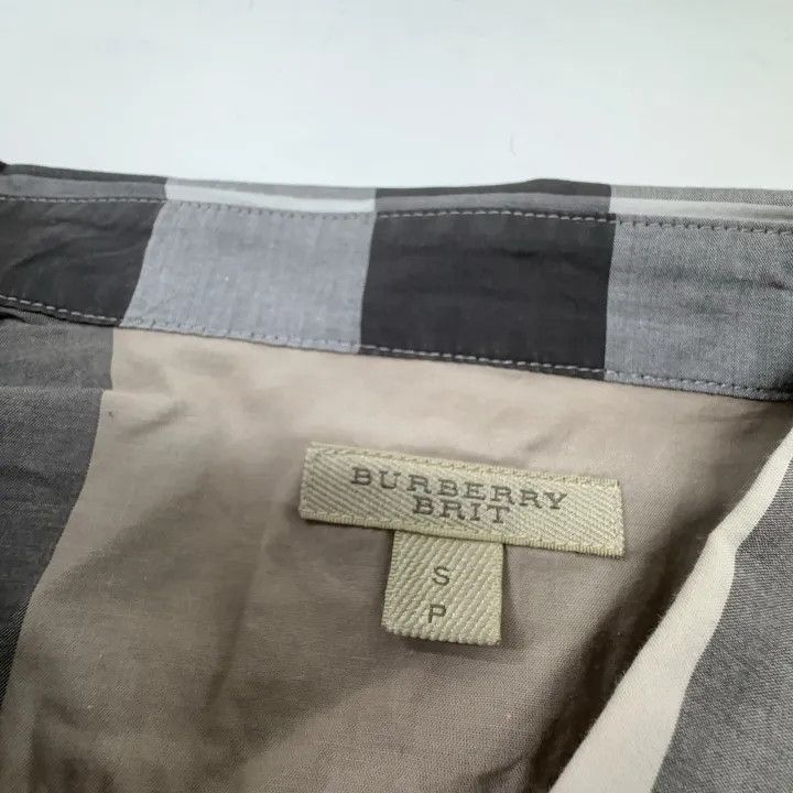Burberry Burberry Plaid Long Sleeve Casual Shirt for Women 0079 Size S / US 4 / IT 40 - 5 Thumbnail