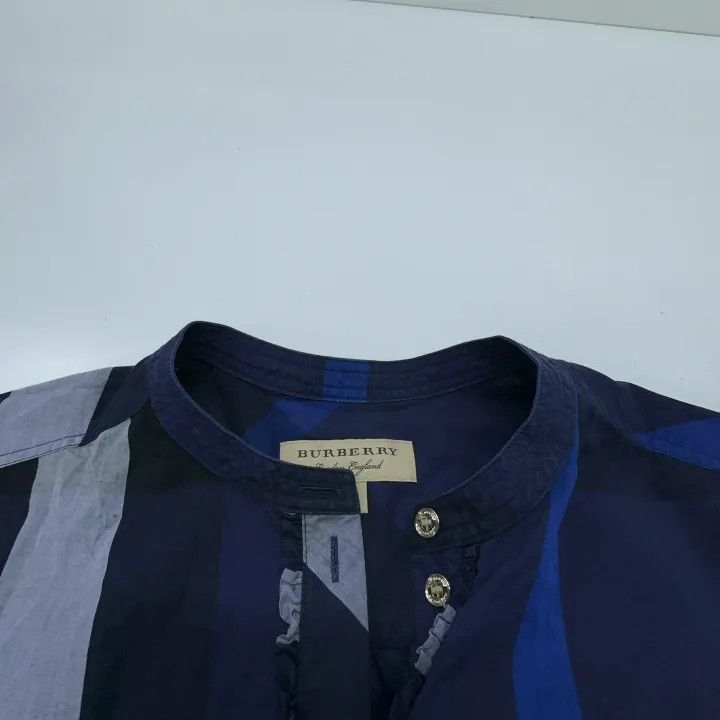 Burberry Burberry Blue Checkered Long Sleeve Shirt for Women 0079 Size S / US 4 / IT 40 - 6 Thumbnail