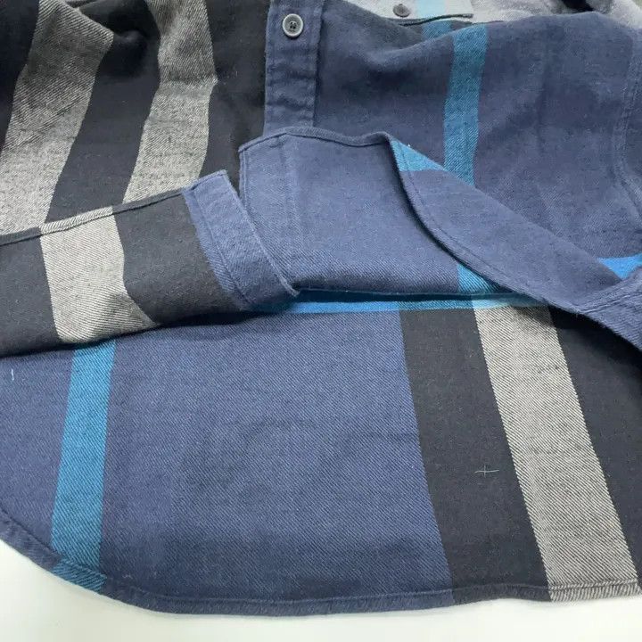 Burberry Burberry Plaid Long Sleeve Button-Up Shirt 0079 Size S / US 4 / IT 40 - 8 Thumbnail
