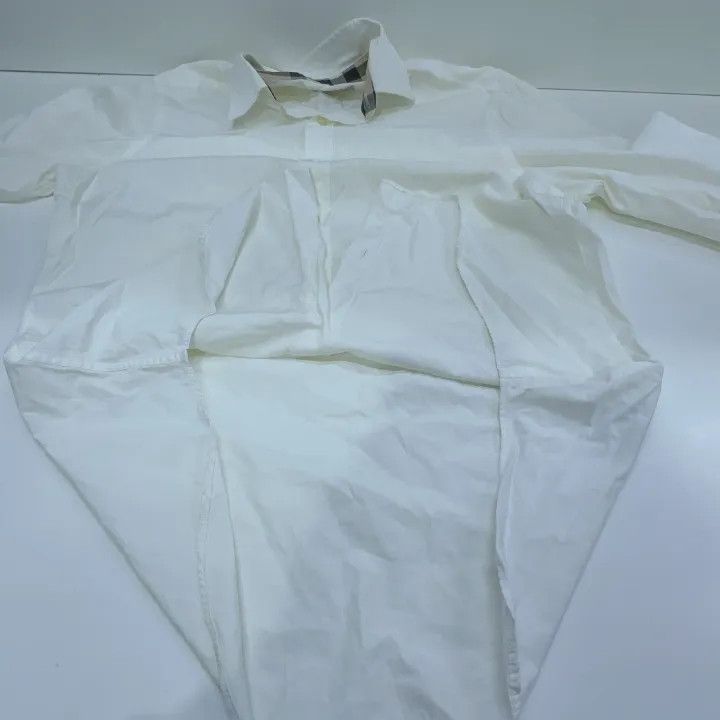 Burberry Burberry Simple Long Sleeve Shirt 0079 Size M / US 6-8 / IT 42-44 - 7 Thumbnail