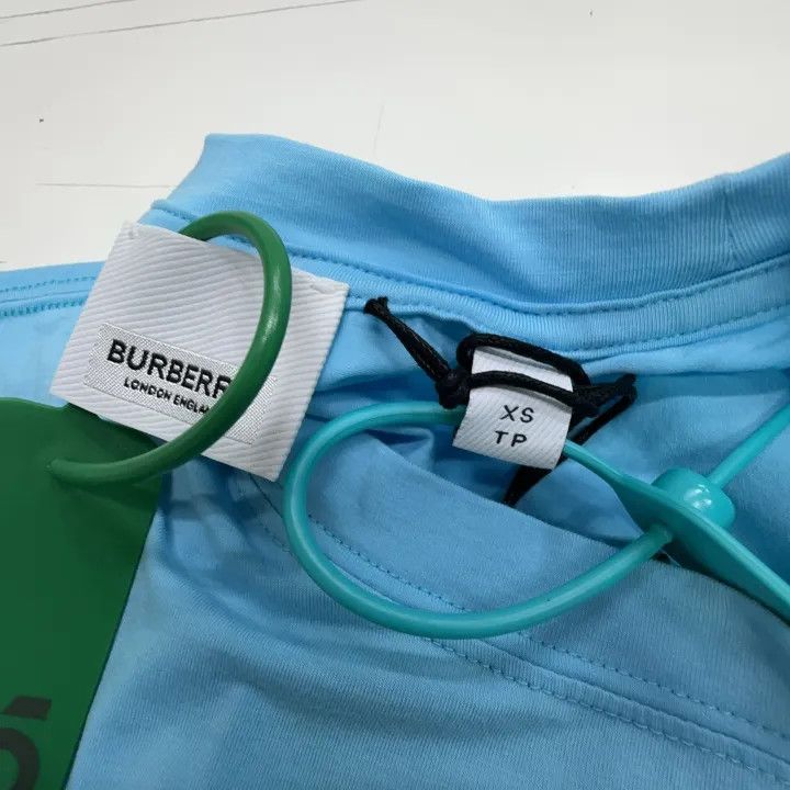 Burberry Burberry Bright Blue Round Neck T-shirt for Women 0079 Size XS / US 0-2 / IT 36-38 - 2 Thumbnail