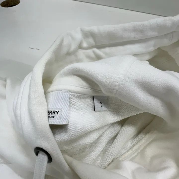 Burberry Burberry Classic Logo Hoodie for Women 0079 Size S / US 4 / IT 40 - 5 Thumbnail