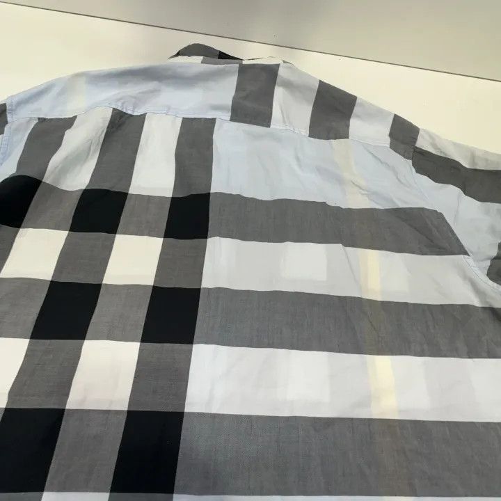 Burberry Burberry Checker Pattern Long Sleeve Shirt 0079 Size L / US 10 / IT 46 - 10 Thumbnail