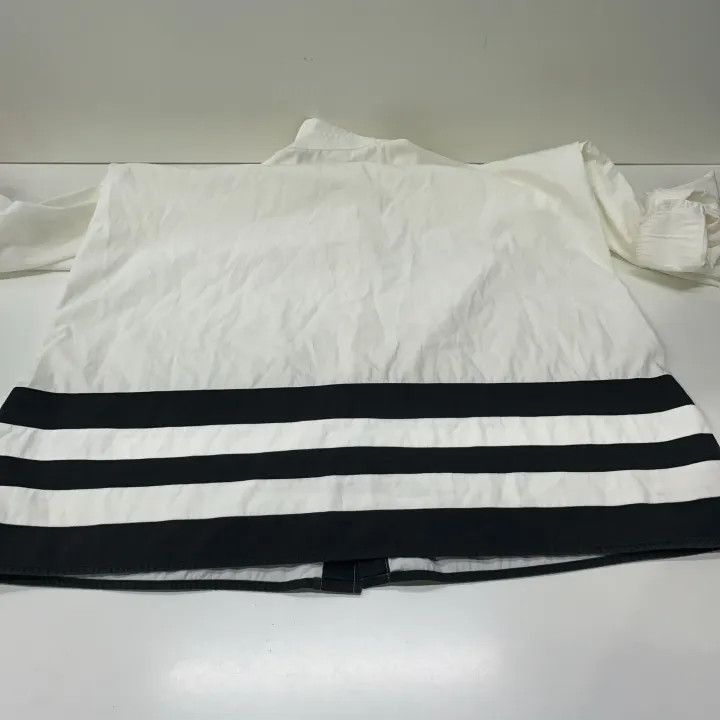 Burberry Burberry Casual Striped Button-Up Long Sleeve Shirt 0079 Size L / US 10 / IT 46 - 16 Thumbnail
