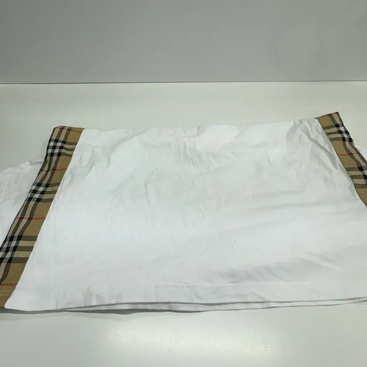 Burberry Burberry White Logo Embroidered T-Shirt 0079 Size M / US 6-8 / IT 42-44 - 9 Thumbnail