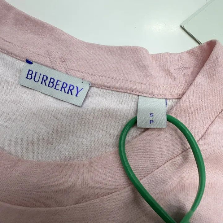 Burberry Burberry Pink Casual Short Sleeve T-Shirt 0079 Size S / US 4 / IT 40 - 3 Thumbnail