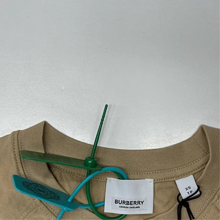 Burberry Burberry Letter Logo Printed Short Sleeve T-shirt 0079 Size XS / US 0-2 / IT 36-38 - 2 Thumbnail