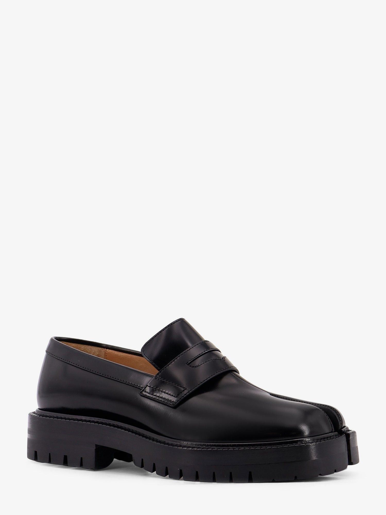 Maison Margiela Tabi leather loafers IT 39 | Grailed