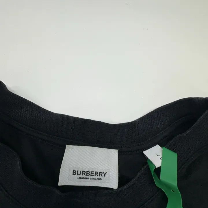 Burberry Burberry Horseferry Logo Cotton T-Shirt 0079 Size L / US 10 / IT 46 - 4 Thumbnail