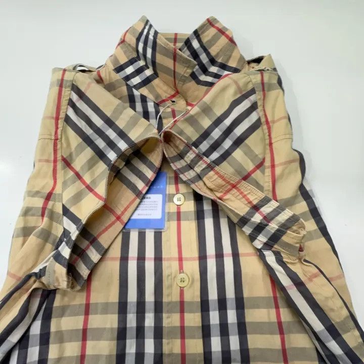Burberry Burberry Classic Check Short Sleeve Shirt 0079 Size L / US 10 / IT 46 - 8 Thumbnail