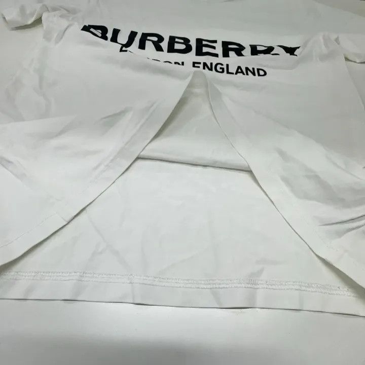 Burberry Burberry Logo Round Neck Short Sleeve T-shirt 0079 Size S / US 4 / IT 40 - 9 Thumbnail