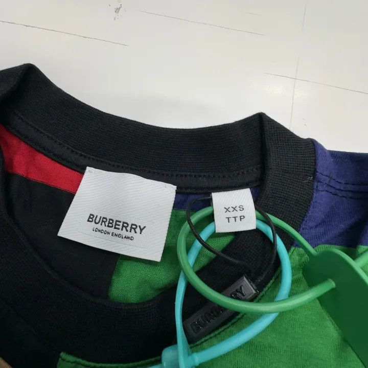 Burberry Burberry Color Block Short Sleeve T-Shirt 0079 Size XXS / US 00 / IT 34 - 2 Thumbnail