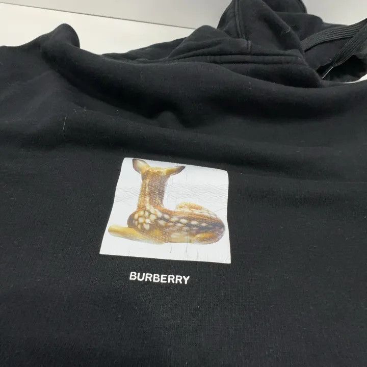Burberry Burberry Black Deer Print Hoodie for Women 0079 Size S / US 4 / IT 40 - 9 Thumbnail