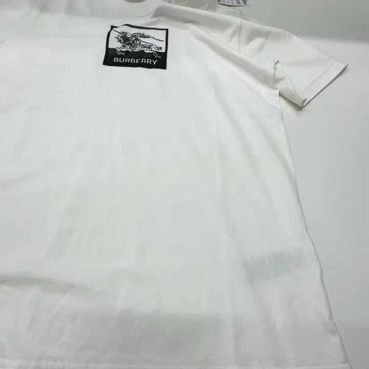 Burberry Burberry Logo Print Round Neck Short Sleeve T-Shirt 0079 Size XS / US 0-2 / IT 36-38 - 12 Thumbnail