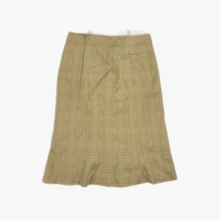 Burberry Burberry Casual Stylish Solid Color Skirt 0079 Size 36" / US 14 / IT 50 - 3 Thumbnail