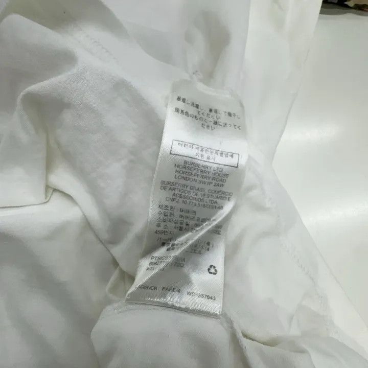 Burberry Burberry SS21 Check Sleeve T-Shirt for Women 0079 Size M / US 6-8 / IT 42-44 - 4 Thumbnail