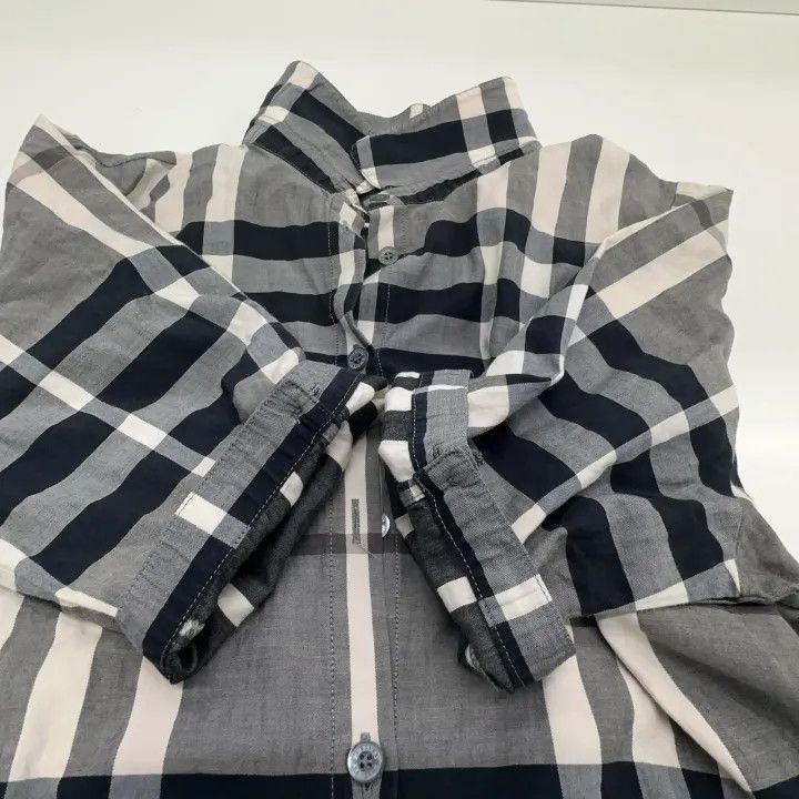 Burberry Burberry Casual Stylish Short Sleeve Button-Up 0079 Size M / US 6-8 / IT 42-44 - 7 Thumbnail
