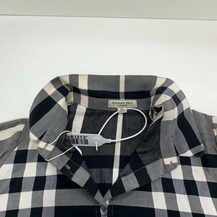 Burberry Burberry Casual Stylish Short Sleeve Button-Up 0079 Size M / US 6-8 / IT 42-44 - 6 Thumbnail
