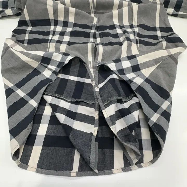Burberry Burberry Casual Stylish Short Sleeve Button-Up 0079 Size M / US 6-8 / IT 42-44 - 8 Thumbnail