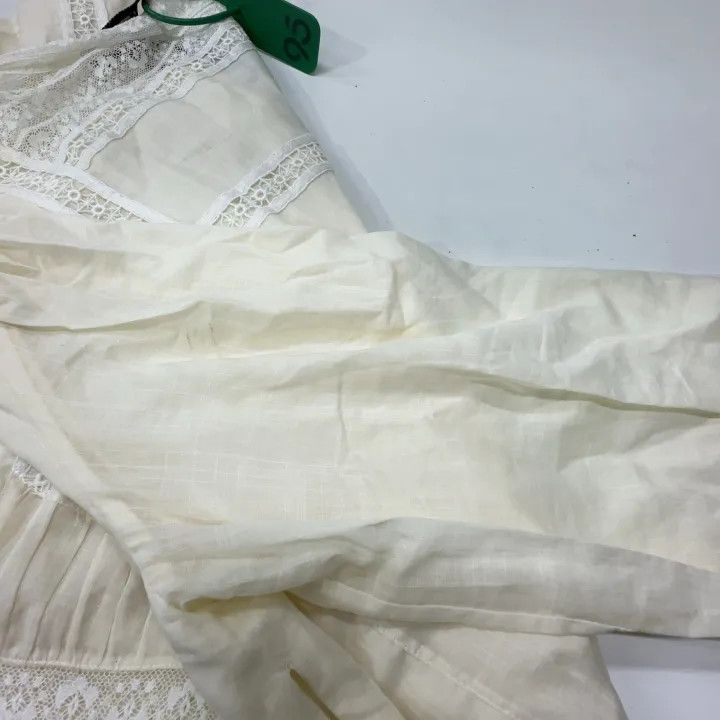 Burberry Burberry White Lace Long Sleeve Dress 0079 Size S / US 4 / IT 40 - 8 Thumbnail