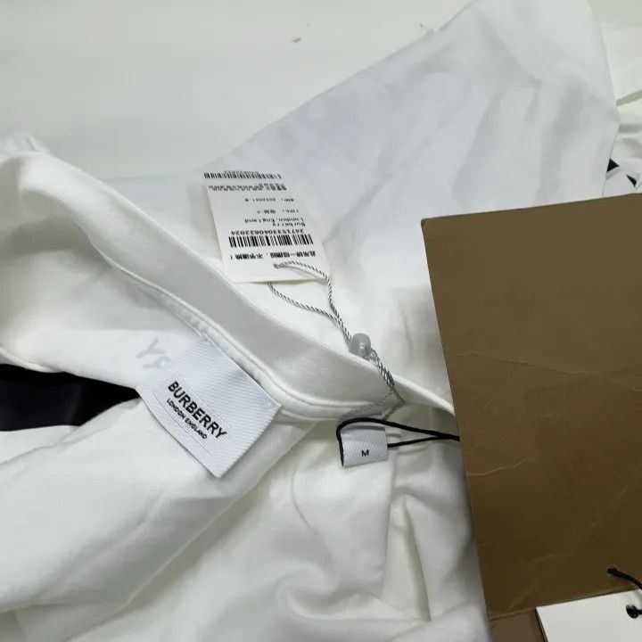 Burberry Burberry Logo Print Loose Fit T-Shirt 0079 Size M / US 6-8 / IT 42-44 - 5 Thumbnail