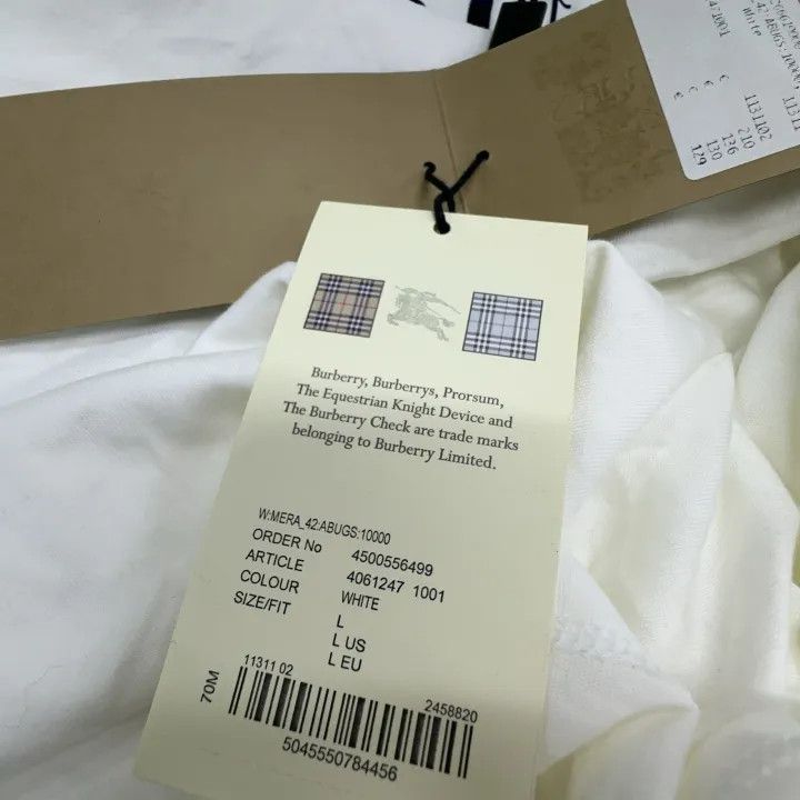 Burberry Burberry Logo Short Sleeve T-Shirt for Women 0079 Size M / US 6-8 / IT 42-44 - 11 Thumbnail
