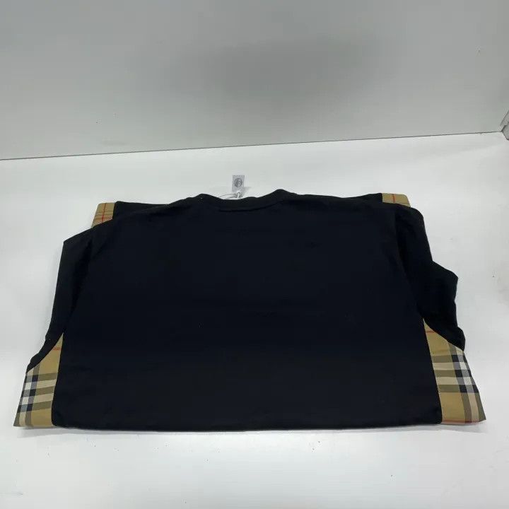 Burberry Burberry Black Short Sleeve T-Shirt with Plaid 0079 Size XS / US 0-2 / IT 36-38 - 9 Thumbnail
