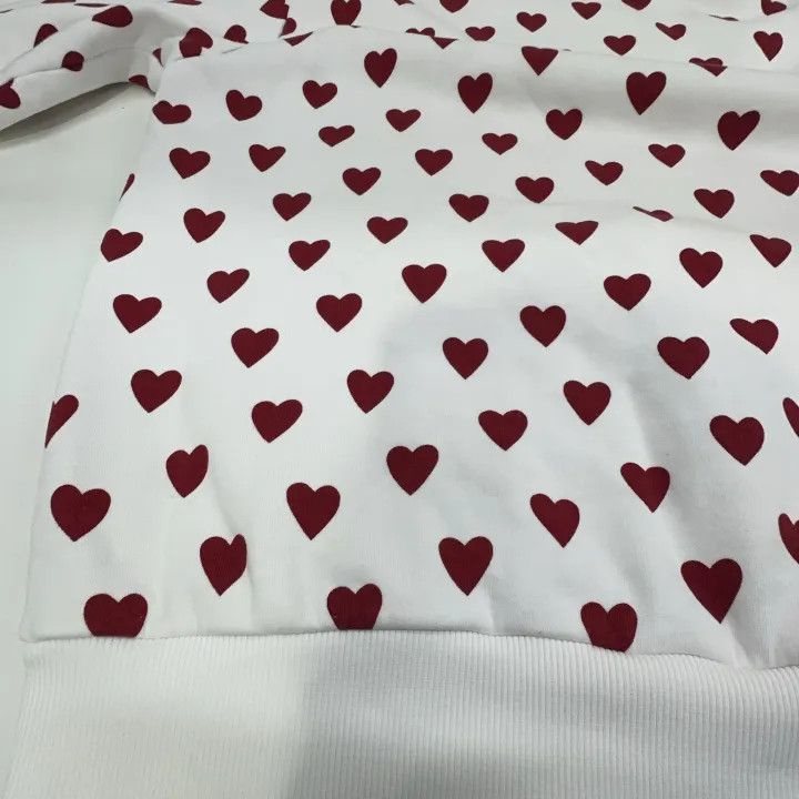 Burberry Burberry Heart Print Fashion Sweatshirt 0079 Size XL / US 12-14 / IT 48-50 - 9 Thumbnail