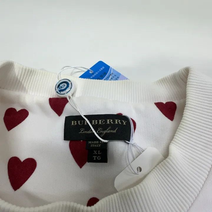 Burberry Burberry Heart Print Fashion Sweatshirt 0079 Size XL / US 12-14 / IT 48-50 - 5 Thumbnail