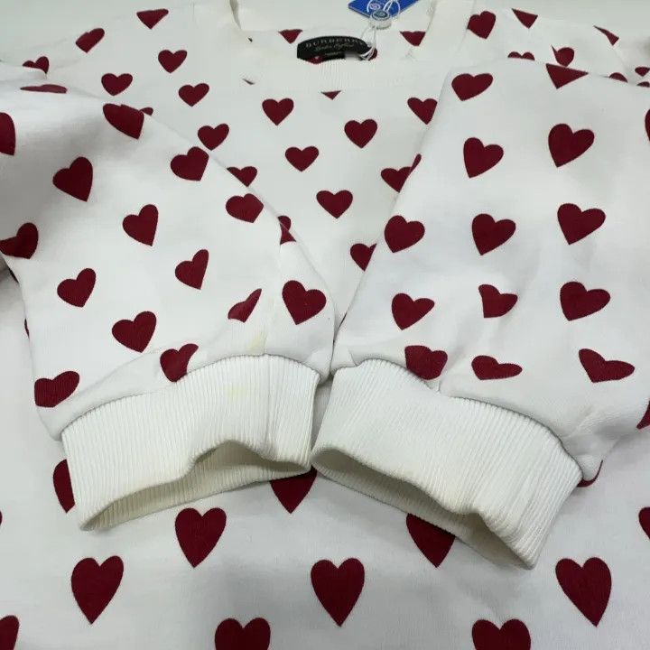 Burberry Burberry Heart Print Fashion Sweatshirt 0079 Size XL / US 12-14 / IT 48-50 - 8 Thumbnail
