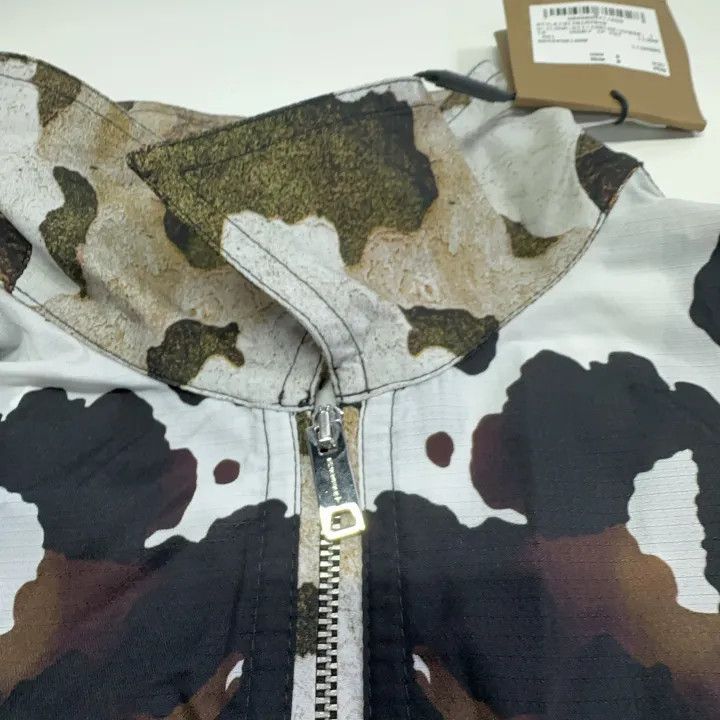 Burberry Burberry Camo Print Nylon Short Sleeve Shirt 0079 Size XL / US 12-14 / IT 48-50 - 8 Thumbnail