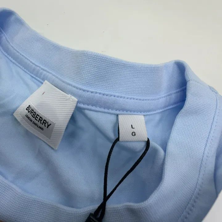 Burberry Burberry SS22 Logo Print Casual T-Shirt 0079 Size L / US 10 / IT 46 - 11 Thumbnail