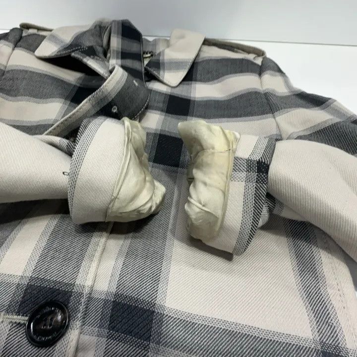Burberry Burberry Stylish Plaid Belted Jacket 0079 Size S / US 4 / IT 40 - 8 Thumbnail