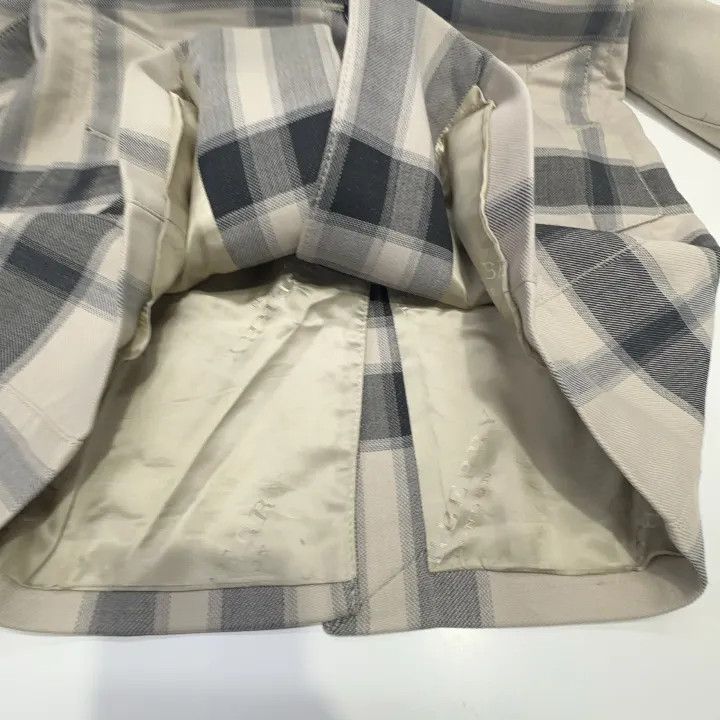Burberry Burberry Stylish Plaid Belted Jacket 0079 Size S / US 4 / IT 40 - 10 Thumbnail