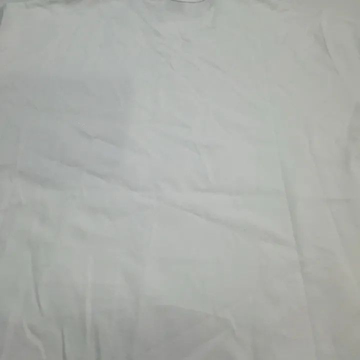 Burberry Burberry White Loose Fit T-Shirt with Pocket 0079 Size S / US 4 / IT 40 - 13 Thumbnail