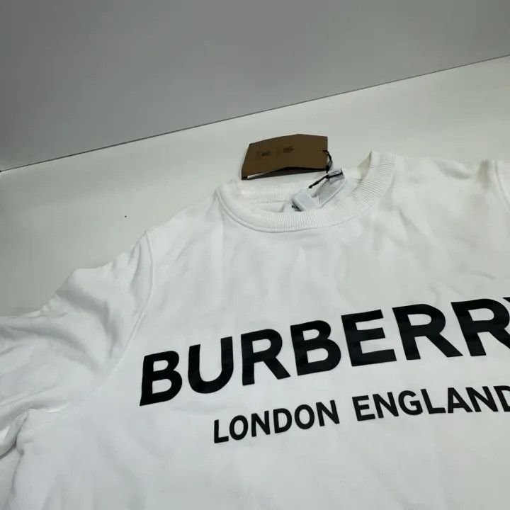 Burberry Burberry Logo Cotton Sweatshirt for Unisex 0079 Size S / US 4 / IT 40 - 9 Thumbnail