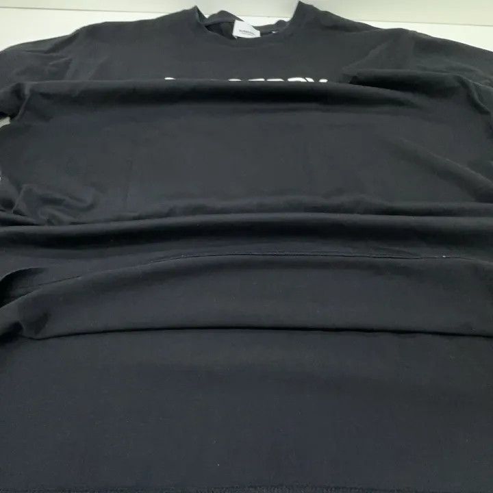 Burberry SS22 Black Logo Print T-Shirt 0079