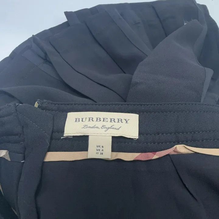 Burberry Burberry Stylish Casual Solid Color Skirt 0079 Size 23" - 3 Thumbnail