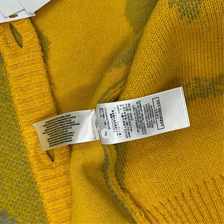 Burberry Burberry Argyle Pattern Knit V-Neck Sweater 0079 Size S / US 4 / IT 40 - 5 Thumbnail