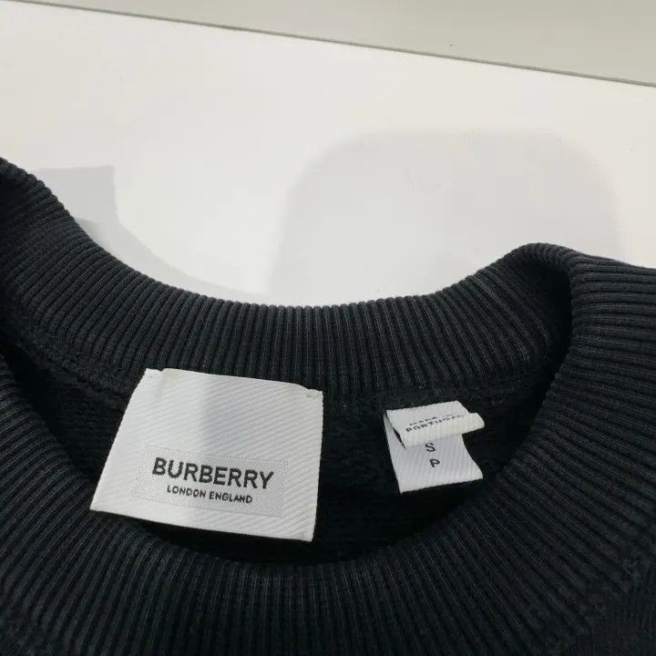Burberry Burberry Black Long Sleeve Sweatshirt with Logo 0079 Size S / US 4 / IT 40 - 5 Thumbnail