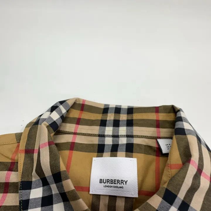 Burberry Burberry Check Pattern Long Sleeve Casual Shirt 0079 Size S / US 4 / IT 40 - 5 Thumbnail