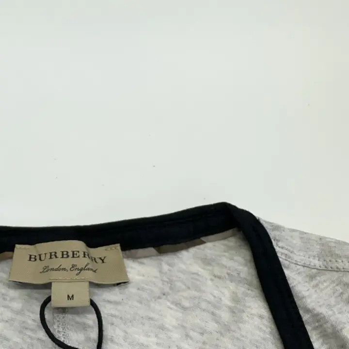 Burberry Burberry Gray Short Sleeve T-Shirt for Women 0079 Size M / US 6-8 / IT 42-44 - 9 Thumbnail