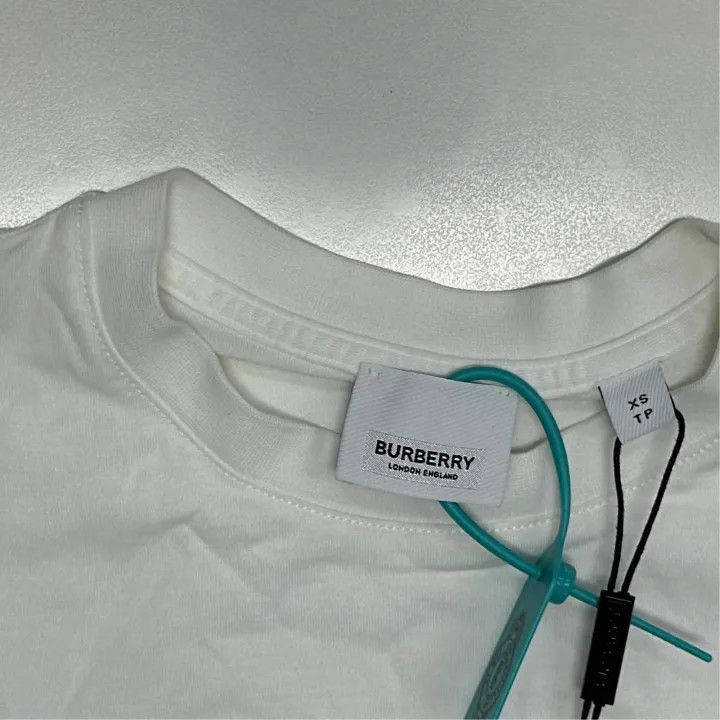 Burberry Burberry Monogram Logo Cotton T-Shirt for Women 0079 Size XS / US 0-2 / IT 36-38 - 2 Thumbnail