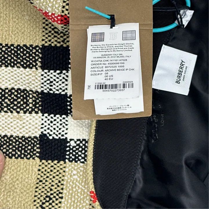 Burberry Burberry Plaid Mini Skirt for Women 0079 Size 26" / US 2 / IT 38 - 4 Thumbnail