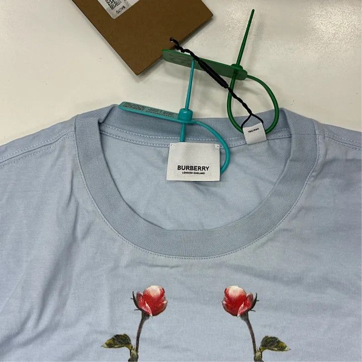 Burberry Burberry Floral Print Short Sleeve T-Shirt 0079 Size M / US 6-8 / IT 42-44 - 4 Thumbnail