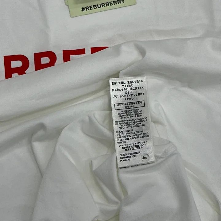 Burberry Burberry Red Letter Short-Sleeve T-Shirt 0079 Size M / US 6-8 / IT 42-44 - 4 Thumbnail