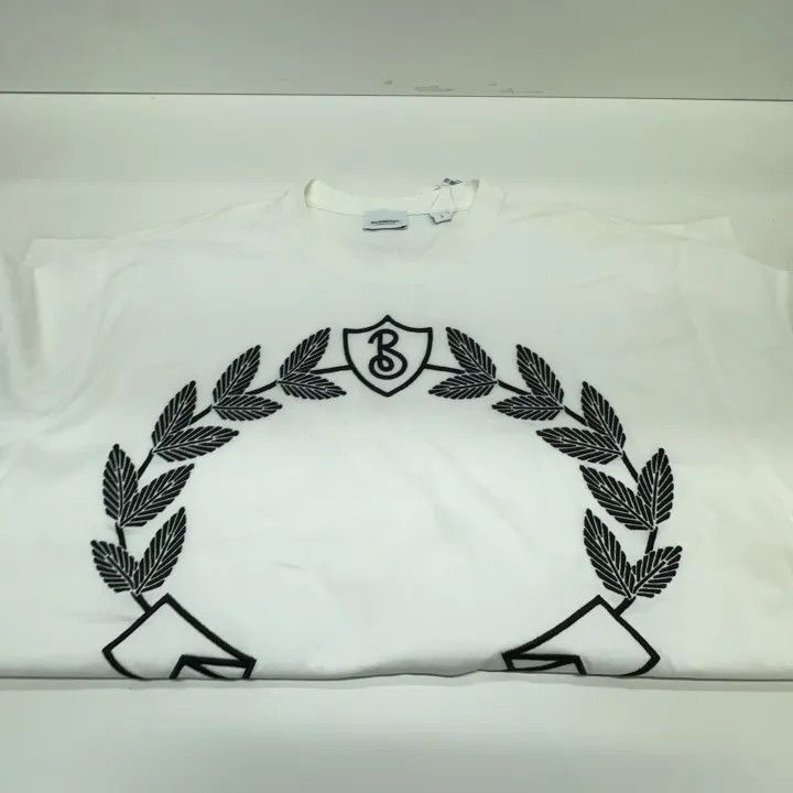Burberry Burberry FW22 Logo Leaf Print T-shirt 0079 Size L / US 10 / IT 46 - 7 Thumbnail