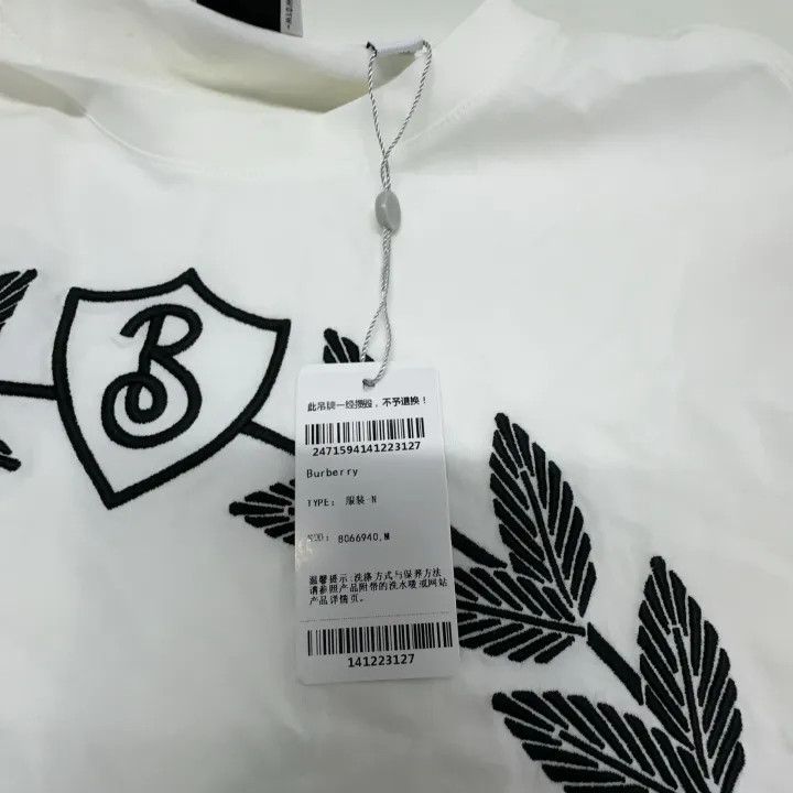 Burberry Burberry FW22 Logo Short Sleeve T-Shirt Women 0079 Size M / US 6-8 / IT 42-44 - 5 Thumbnail