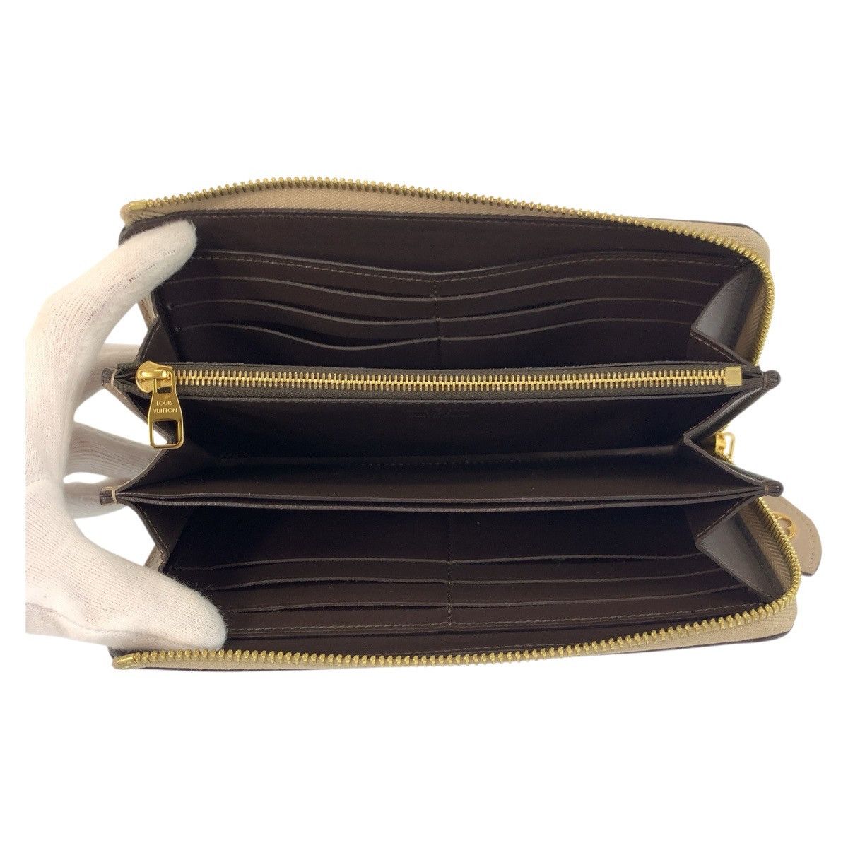 Louis Vuitton Louis Vuitton Louis Vuitton Portefeuille Comete Leather Long Wallet Leather Long Wallet M63104 DUTY FREE for USA Size ONE SIZE - 6 Thumbnail